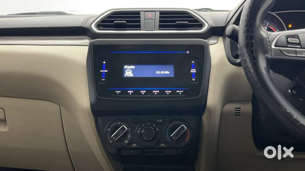 Maruti Suzuki Dzire 1.2 Vxi, 2023, Petrol