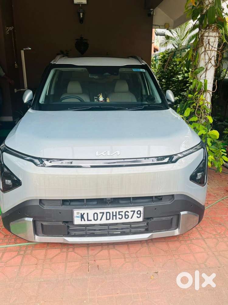 Kia Carens Clavis 2026 March