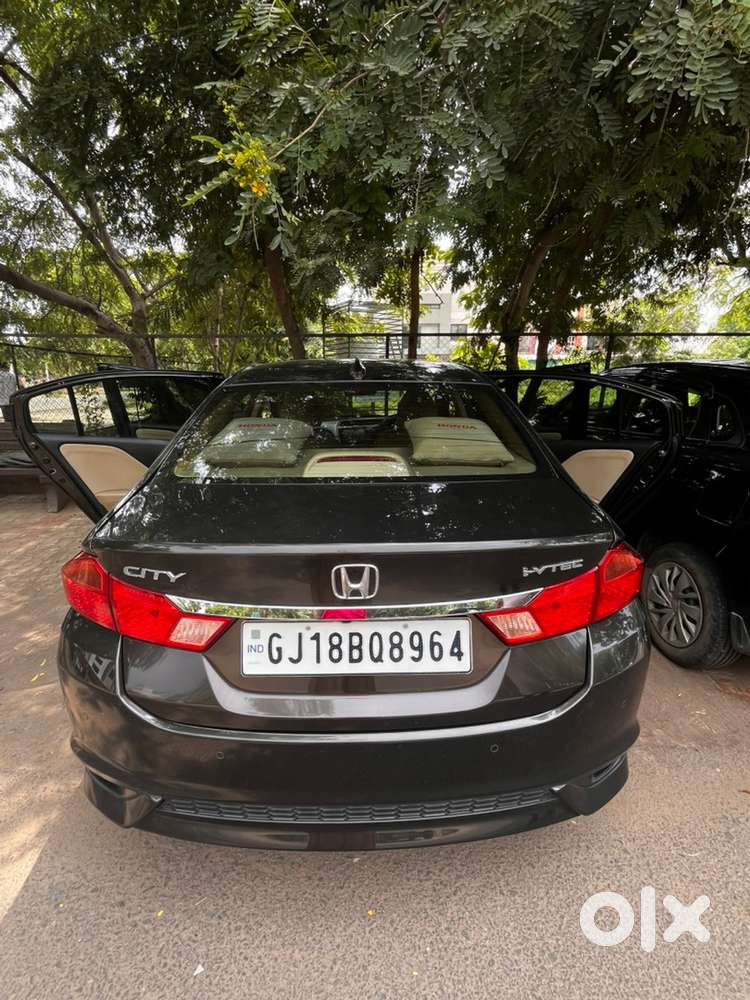 Honda City 2022 Petrol Only 17700 Km Driven