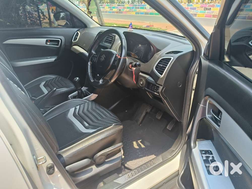 Maruti Suzuki Brezza 1.5 Zxi Plus Smart Hybrid, 2022, Petrol
