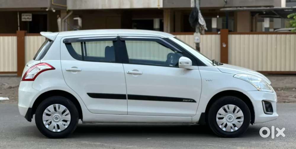 Maruti Suzuki Swift Vxi, 2015, Petrol