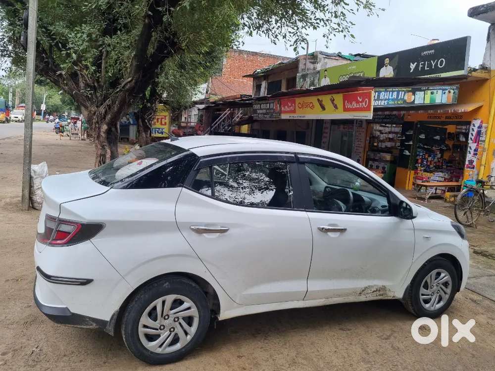 Hyundai Aura 2020 Petrol Manual