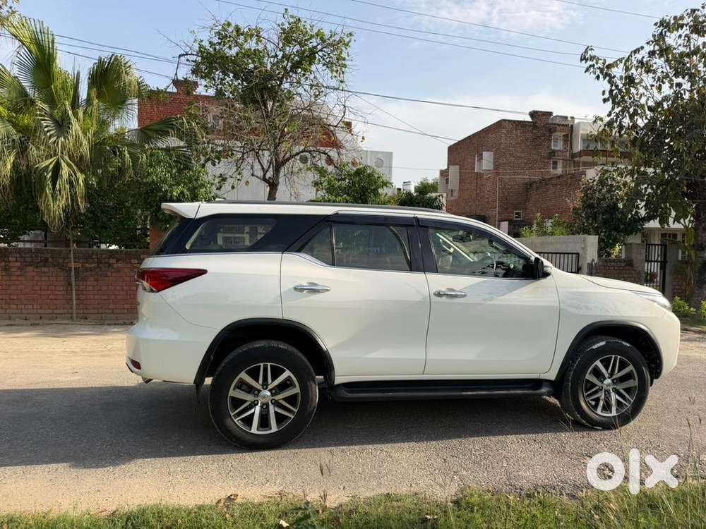 Toyota Fortuner 2019 Diesel Well Maintained