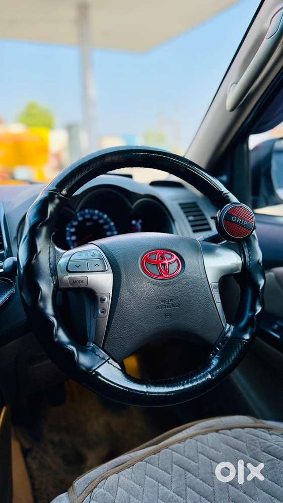 Toyota Fortuner 2013 Diesel Well Maintained Singal Hand Use New Tyres