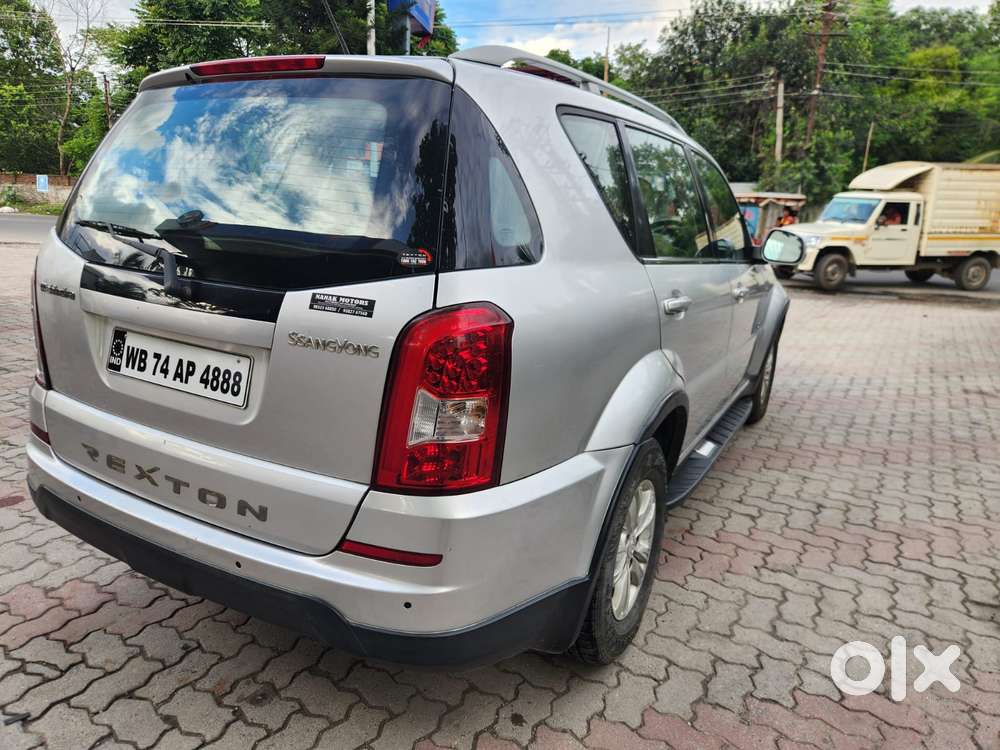 Mahindra Rexton, 2017, Diesel