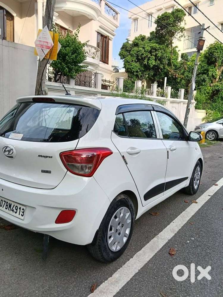 Hyundai Grand I10 Crdi Magna, 2015, Petrol