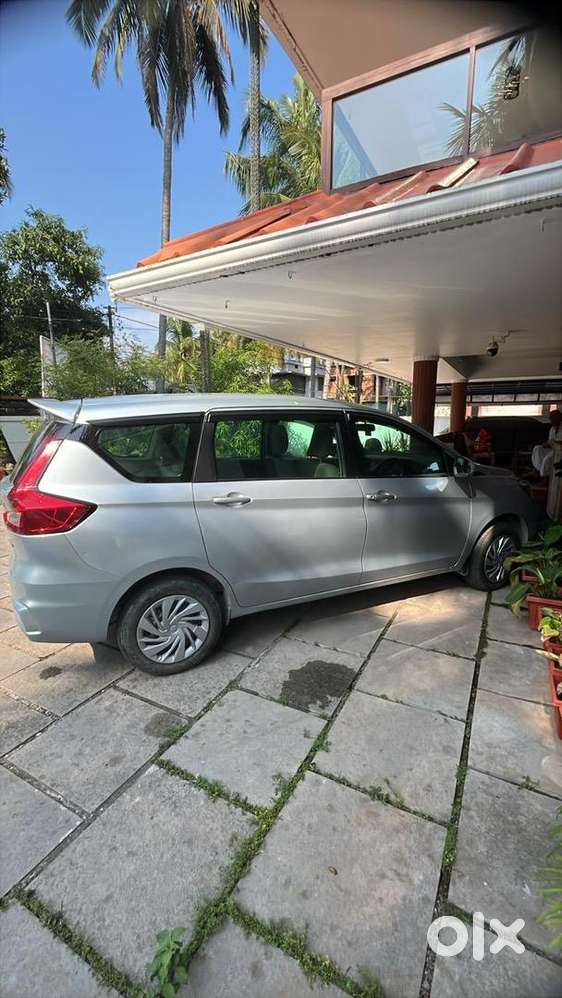 Maruti Suzuki Ertiga 2022 Petrol Well Maintained