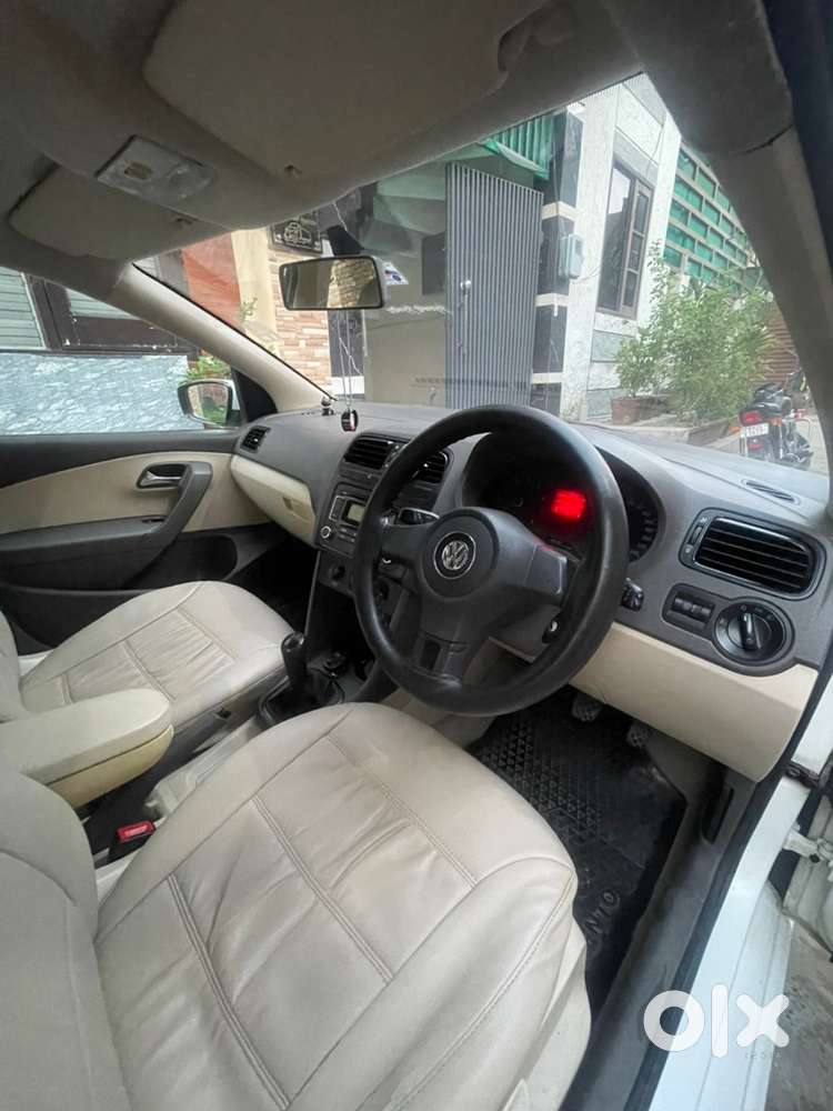 Volkswagen Vento Petrol 2013