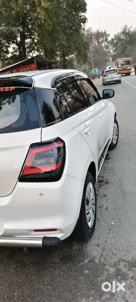Swift Vxi Ags 2025 Year Car