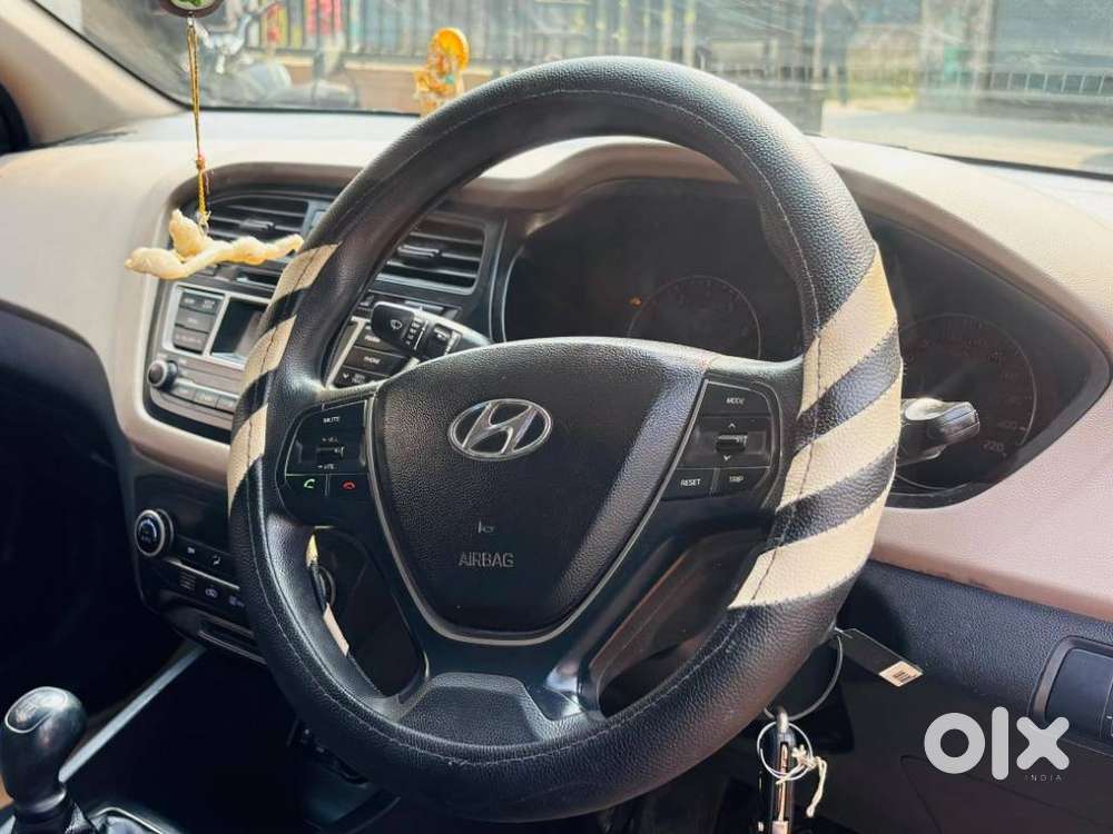 Hyundai I20 Sportz 1.2 Vtvt, 2015, Petrol