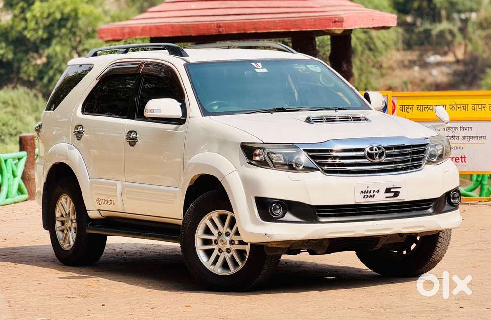 Toyota Fortuner 3.0 4x4 Manual, 2012, Diesel