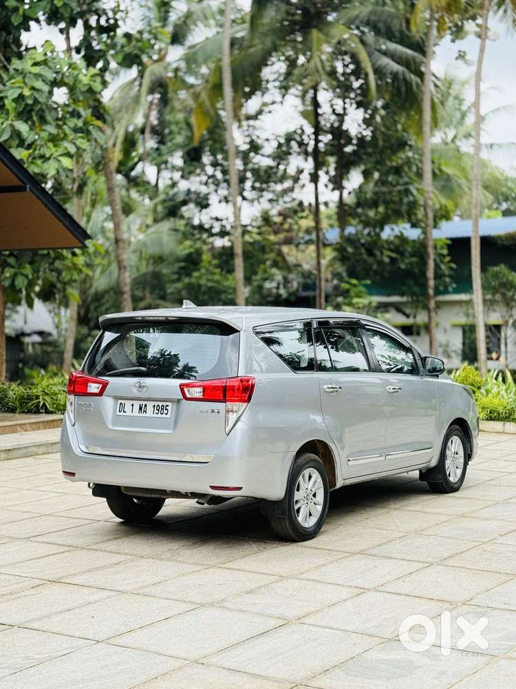 Toyota Innova Crysta 2.4 G Mt, 2017, Diesel