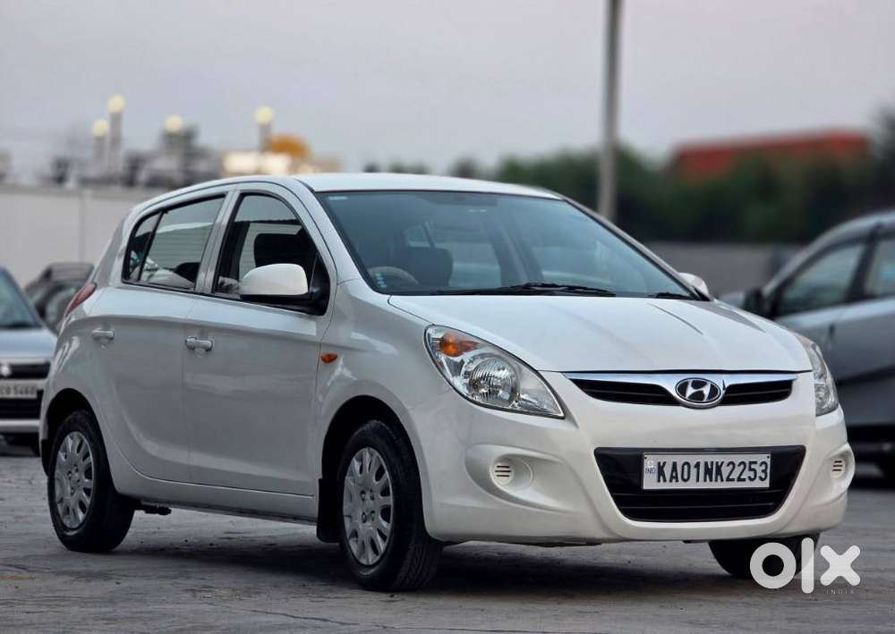 Hyundai I20 Magna, 2011, Petrol