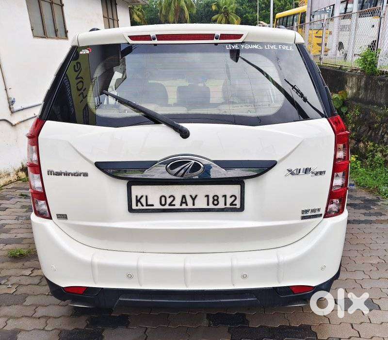 Mahindra Xuv500 At W10 Awd, 2016, Diesel
