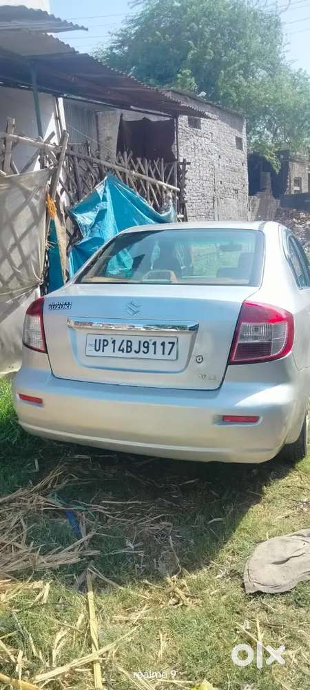 Suzuki Sx4 2011 ,5 Year Bad Hue H  New Condition Valid 2031 Tk H