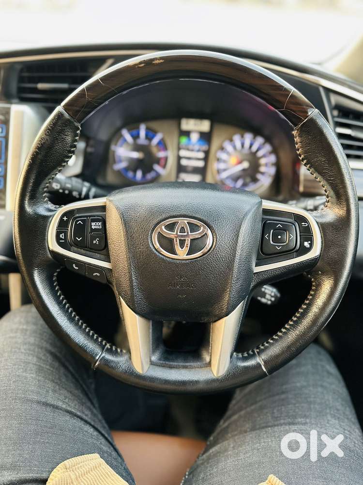 Toyota Innova Crysta 2.8z Automatic, 2018, Diesel