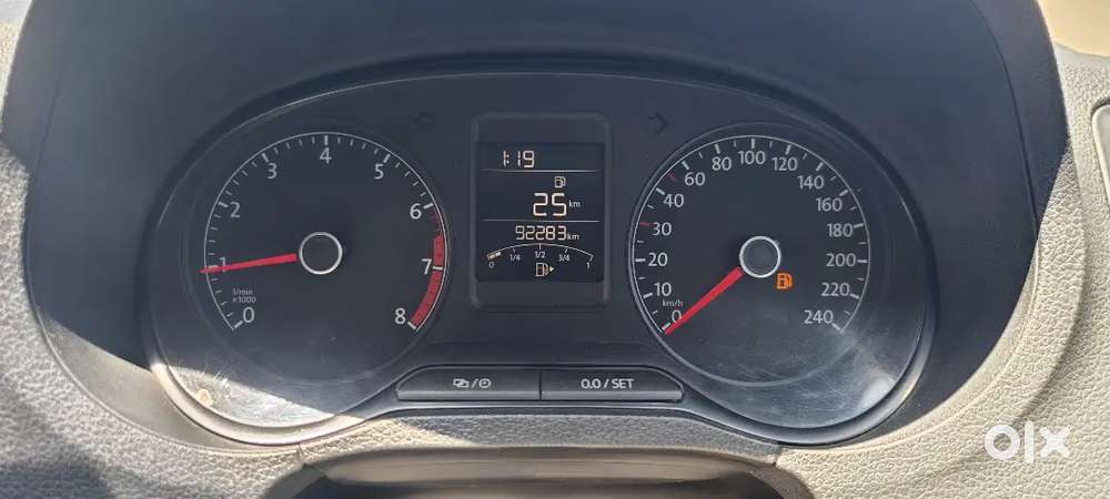 Polo Highline 1.2 Mpi Manual 2015 Petrol  Company Maintained  Kl39