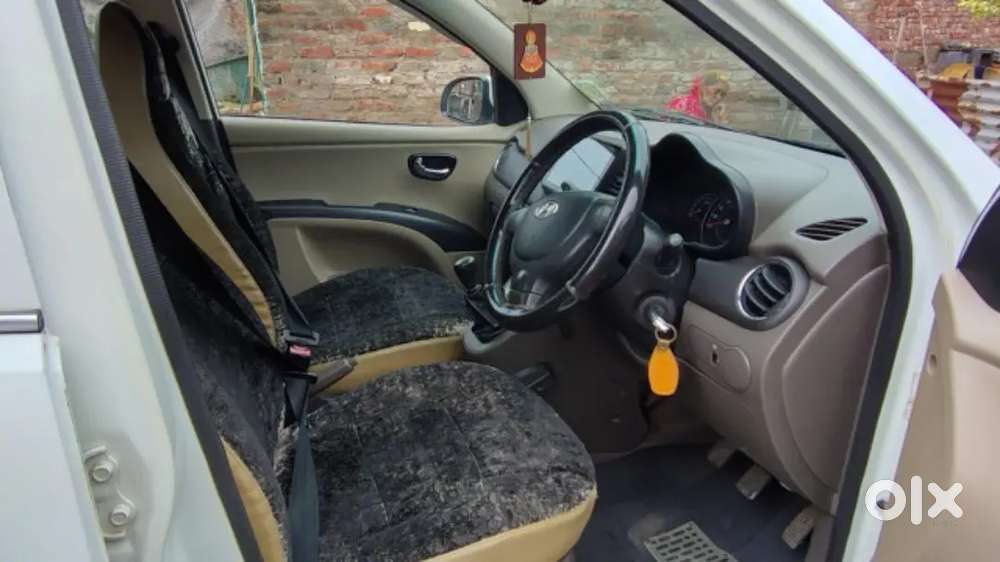 Hyundai I10 Sportz Petrol Manual 2011