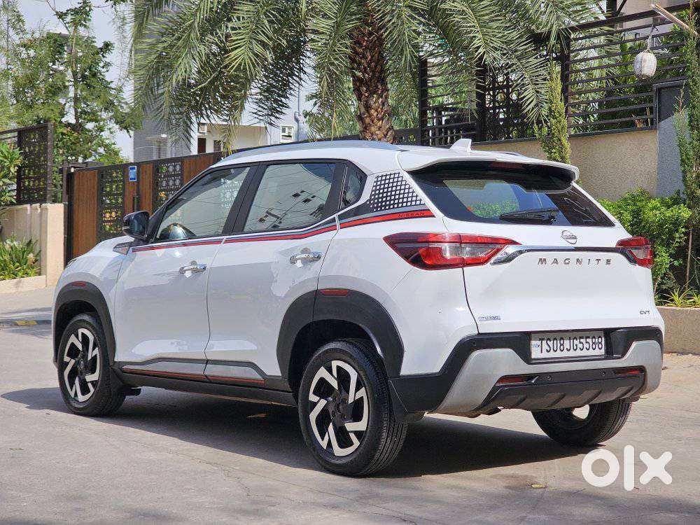 Nissan Magnite 1.0 Xv Executive Turbo Cvt, 2022, Petrol