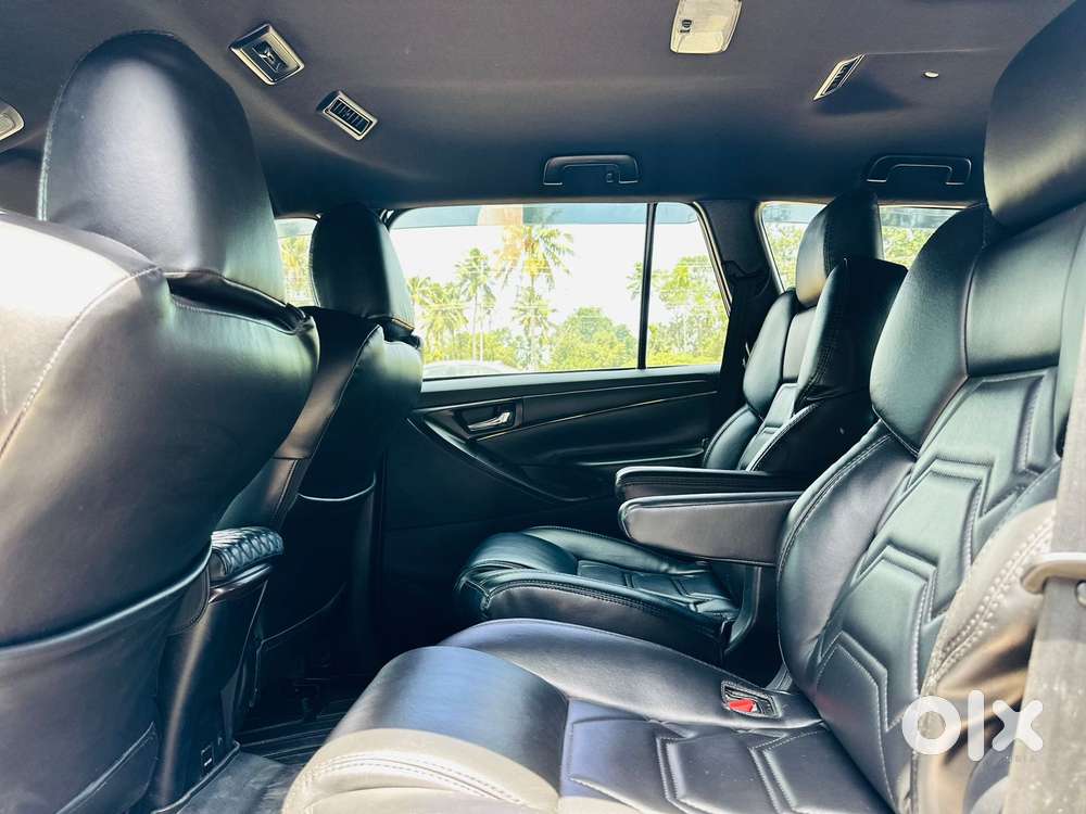 Toyota Innova Crysta 2.8 Gx At, 2016, Diesel