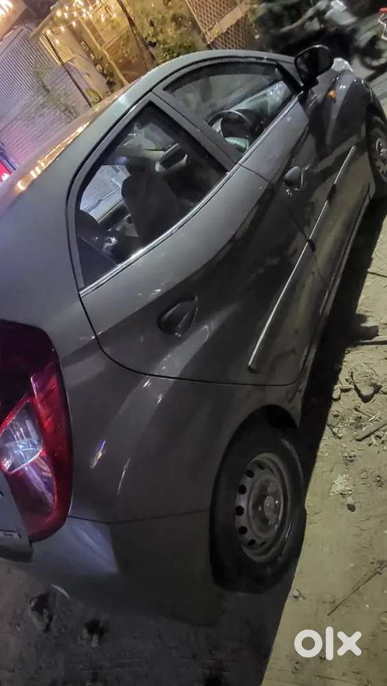 Hyundai Eon 2013 With Company Fitted Cng