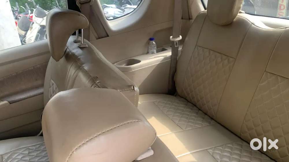 Maruti Suzuki Ertiga 2012
