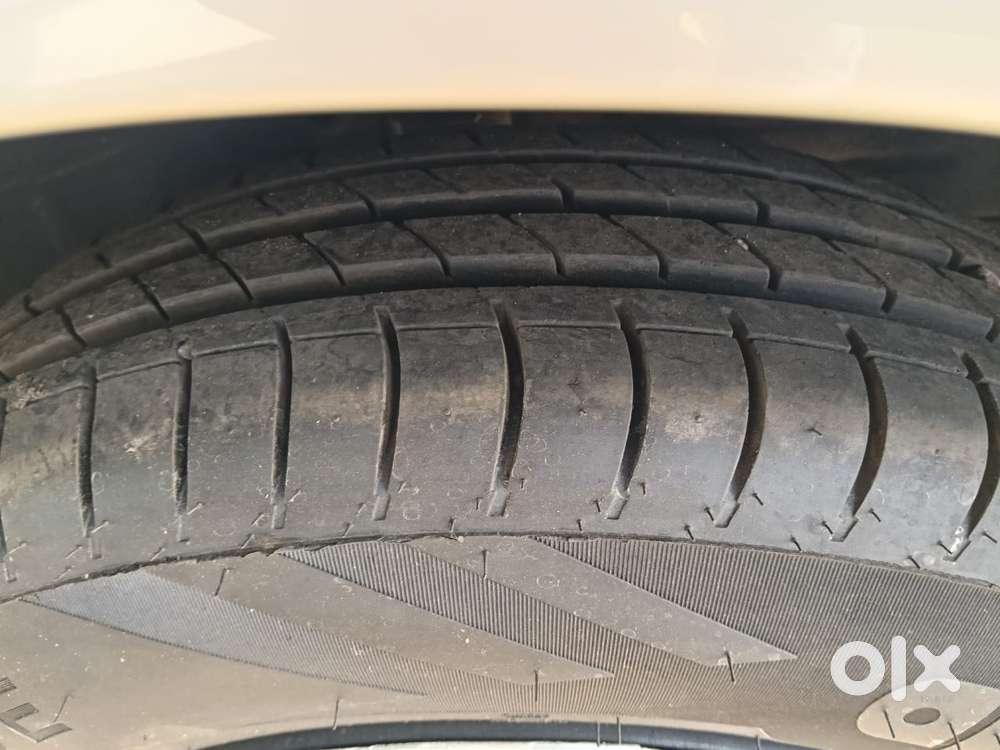 Maruti Suzuki Swift Dzire Vxi At Optional, 2015, Petrol