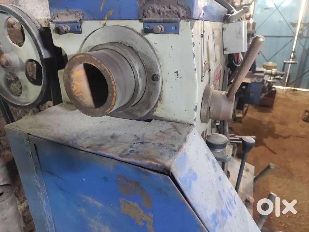 Lathe Machine (₹2 Lakh)