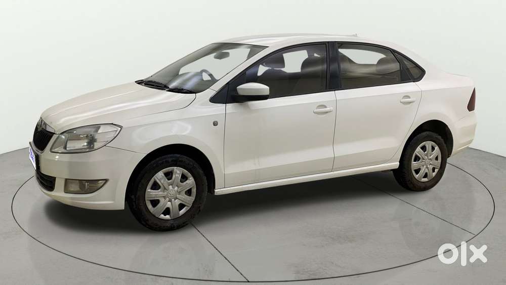 Skoda Rapid 1.6 Ambition Plus Mpi, 2014, Petrol