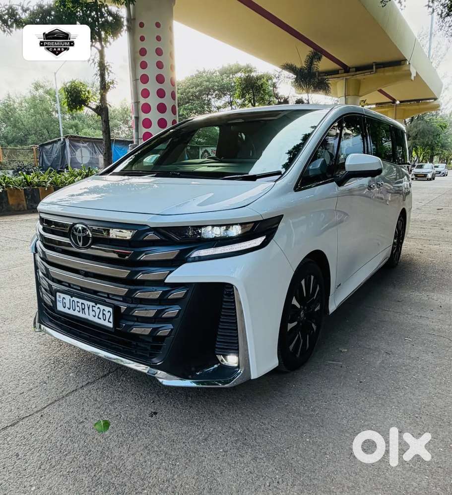 Toyota Vellfire Vip – Executive Lounge, 2024, Petrol