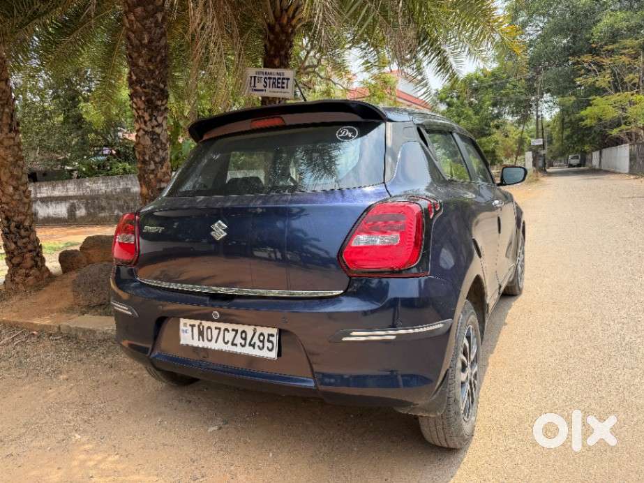 Maruti Suzuki Swift 1.2 Vxi (o), 2022