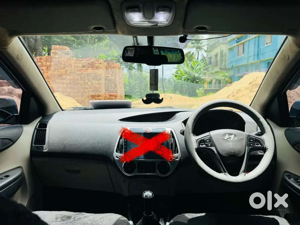Hyundai I20 Sportz 2012