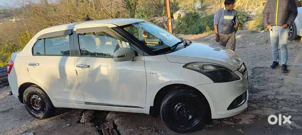 Maruti Suzuki Dzire 2015 Petrol Well Maintained