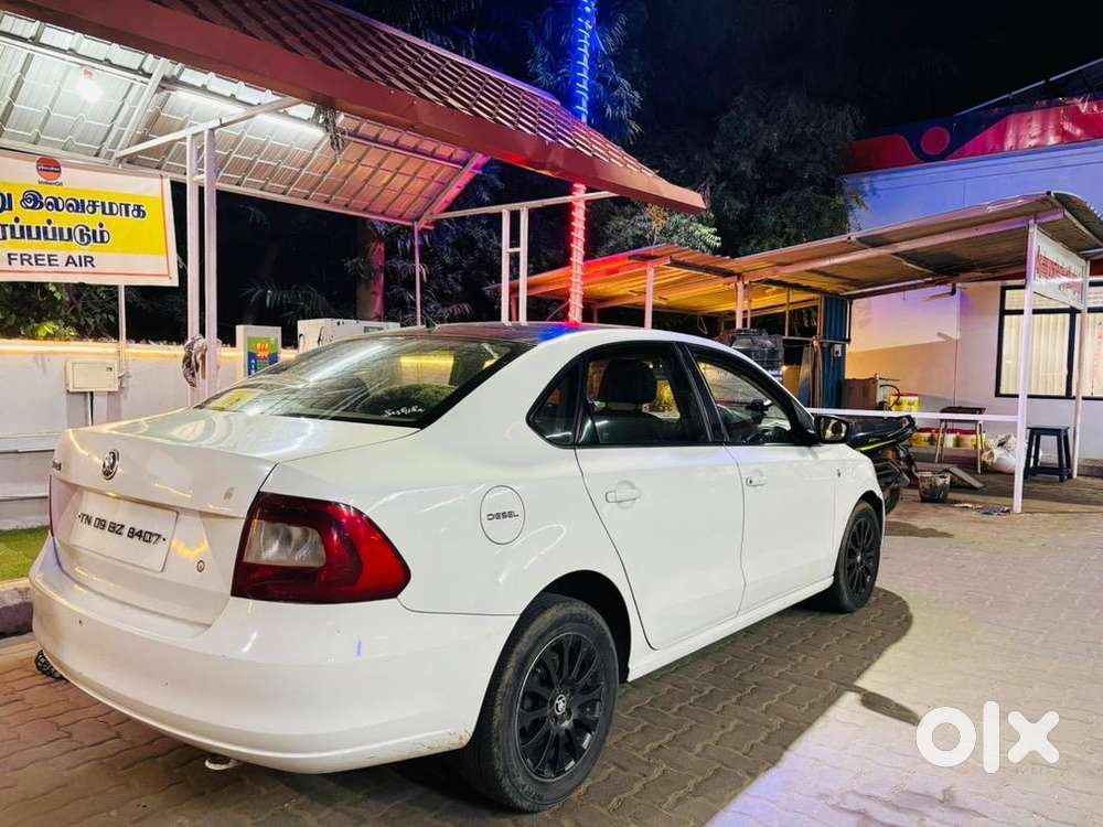 Skoda Rapid Tsi 2015 Diesel Well Maintained