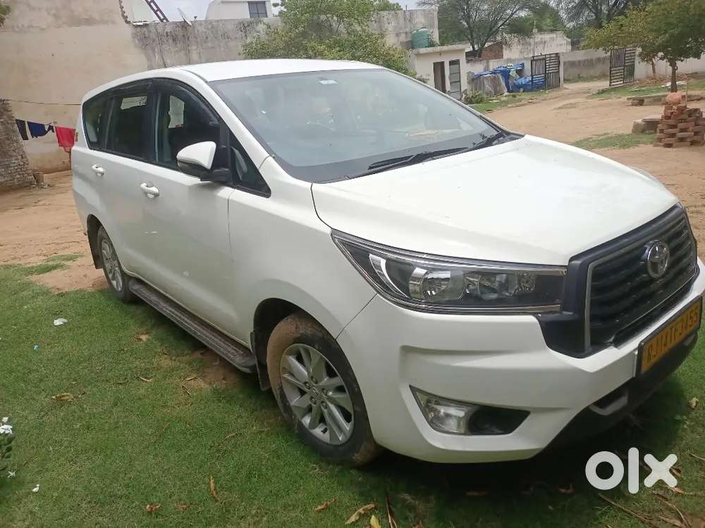 Toyota Innova Crysta 2023