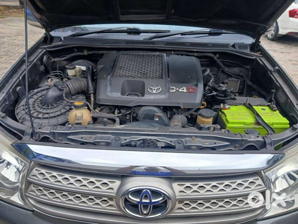 Toyota Fortuner 3.0 4x4 Manual, 2010, Diesel
