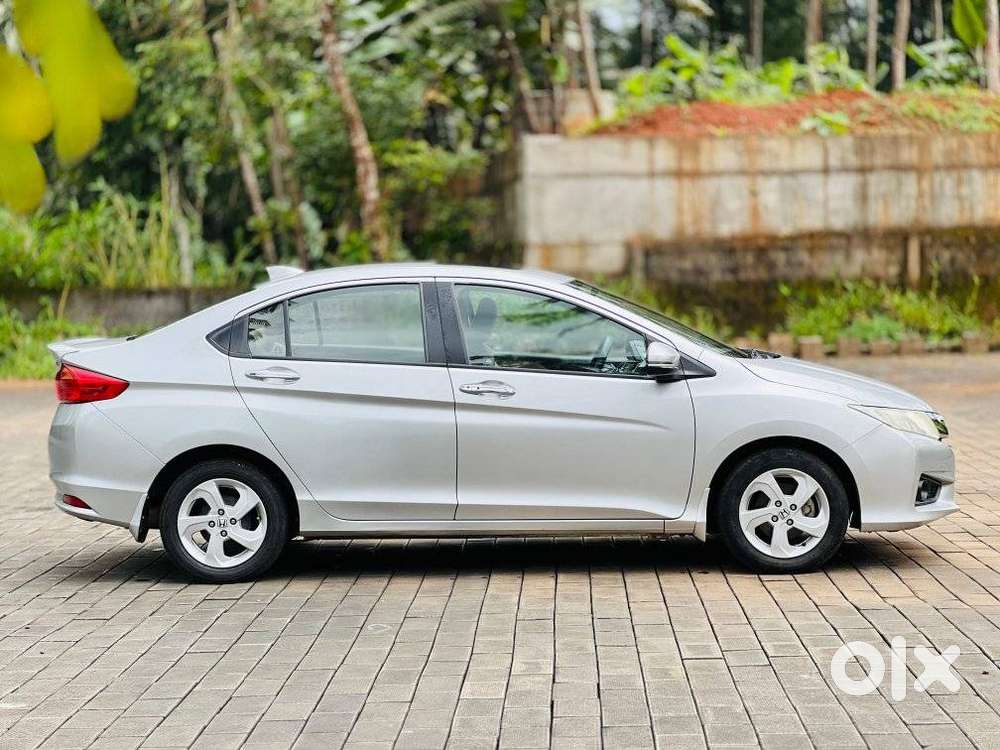 Honda City 2015-2017 I Dtec Vx Option Bl, 2014, Diesel