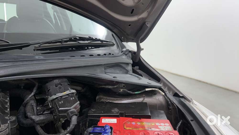 Tata Tiago Xza, 2019, Petrol