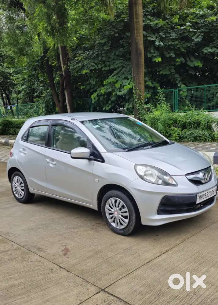 Honda Brio 2013 Petrol Well Maintained