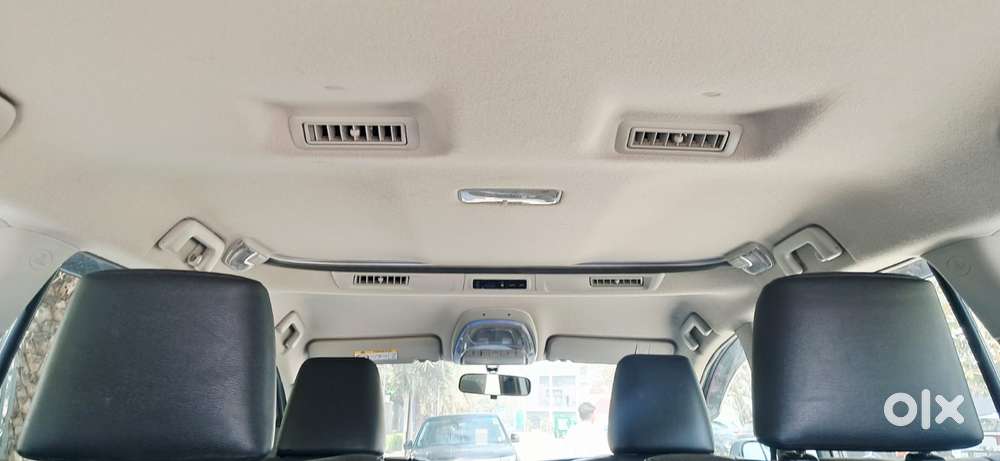 Toyota Innova Crysta