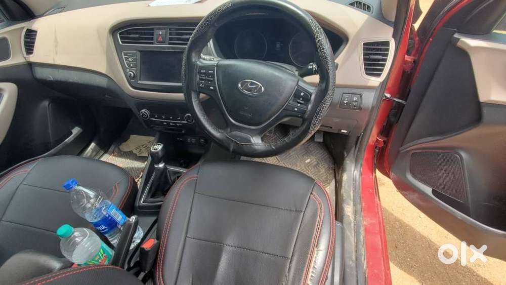 Hyundai I20 Asta (o) 1.2 Mt, 2019, Petrol