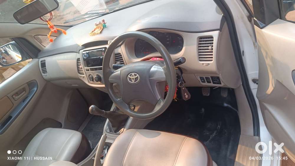 Toyota Innova 2.5 Vx (diesel) 8 Seater, 2016, Diesel