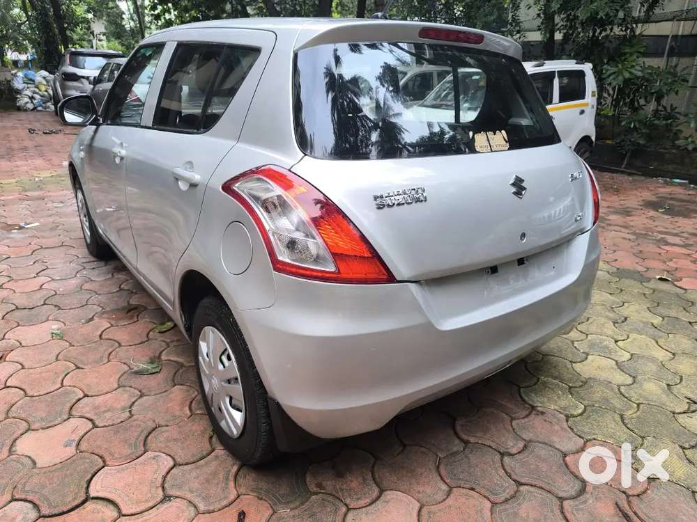 Maruti Suzuki Swift 2012 Lxi