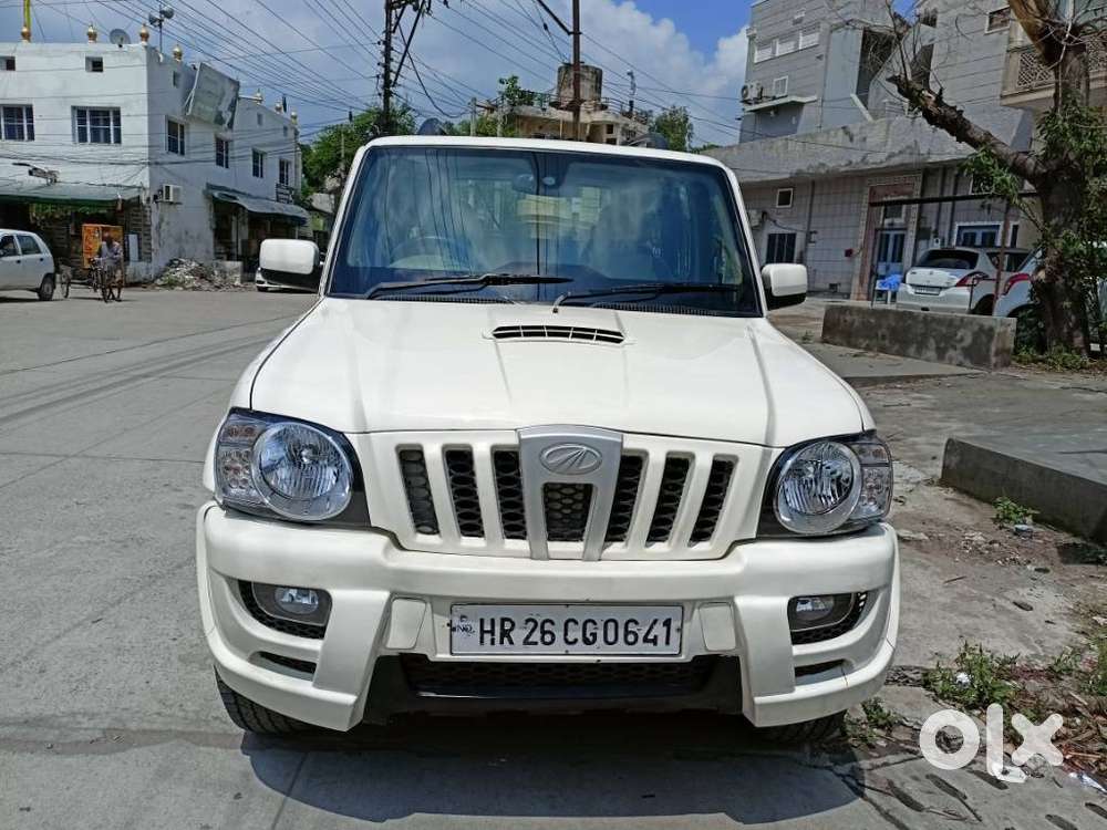 Mahindra Scorpio Classic 2.2 S Mt 7 Str, 2014, Diesel