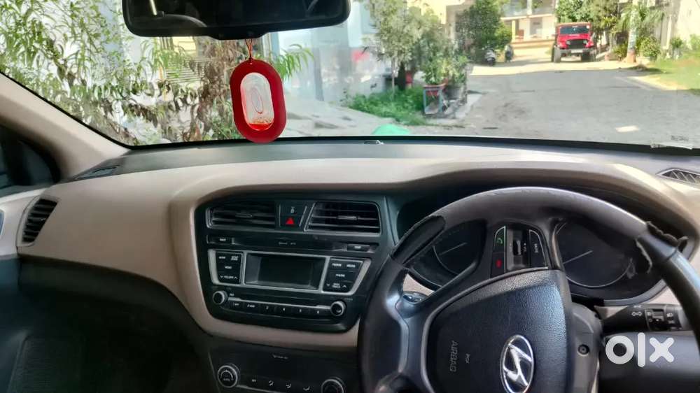 Good Condition  Only Ac. Gas. Dalegi  Saharanpur Tranfer H
