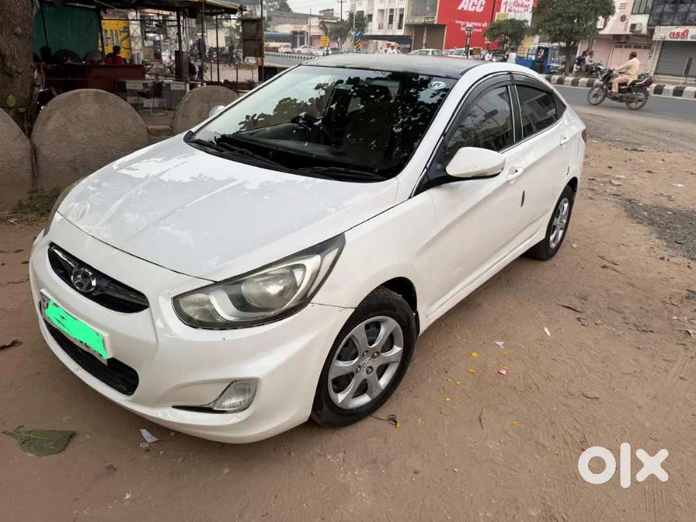 Hyundai Verna