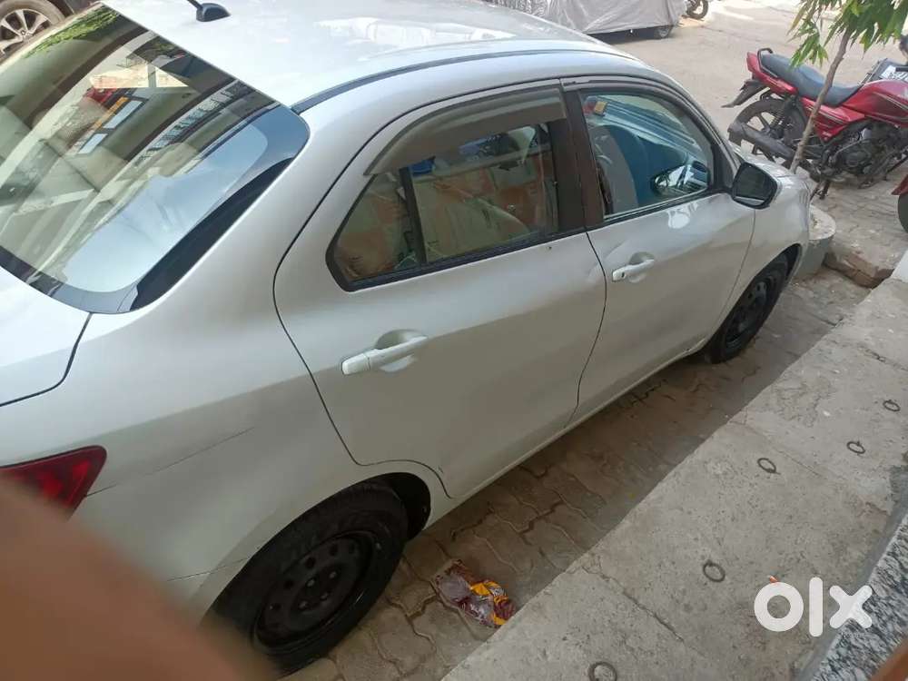 Maruti Suzuki Swift Dzire 2018 Diesel Second Top Model