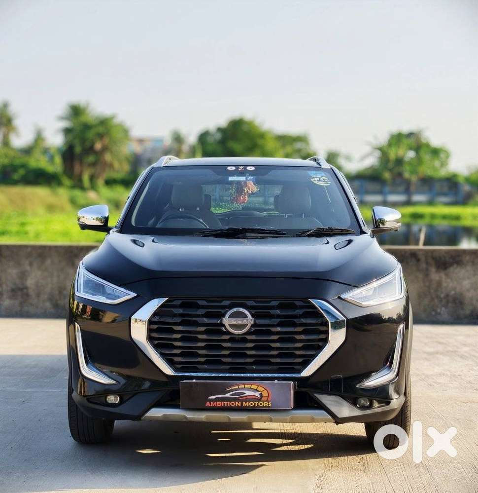 Nissan Magnite 1.0 Xv Premium, 2023, Petrol