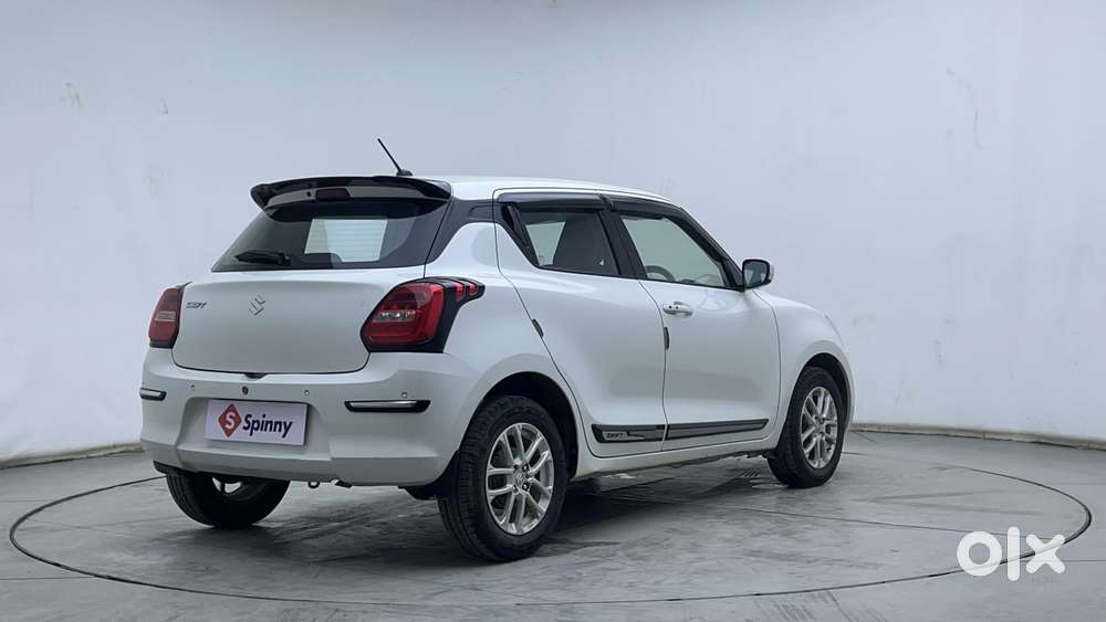 Maruti Suzuki Swift 1.3 Zxi, 2021, Petrol