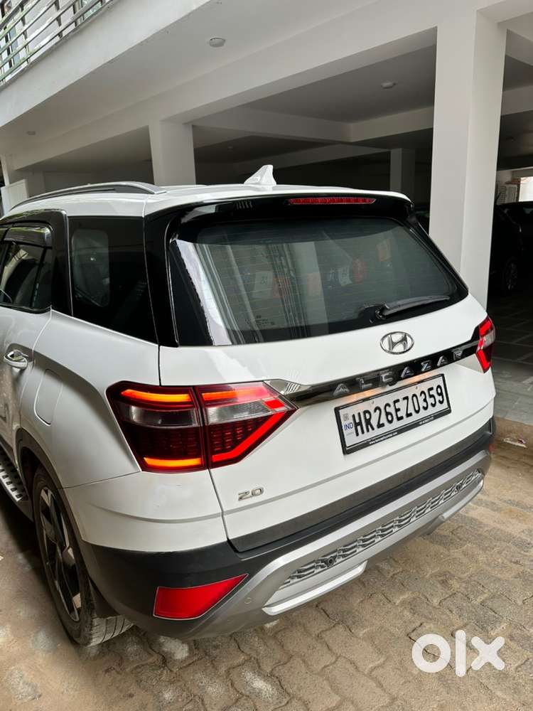 Hyundai Alcazar 2022 Petrol 32000 Km Driven